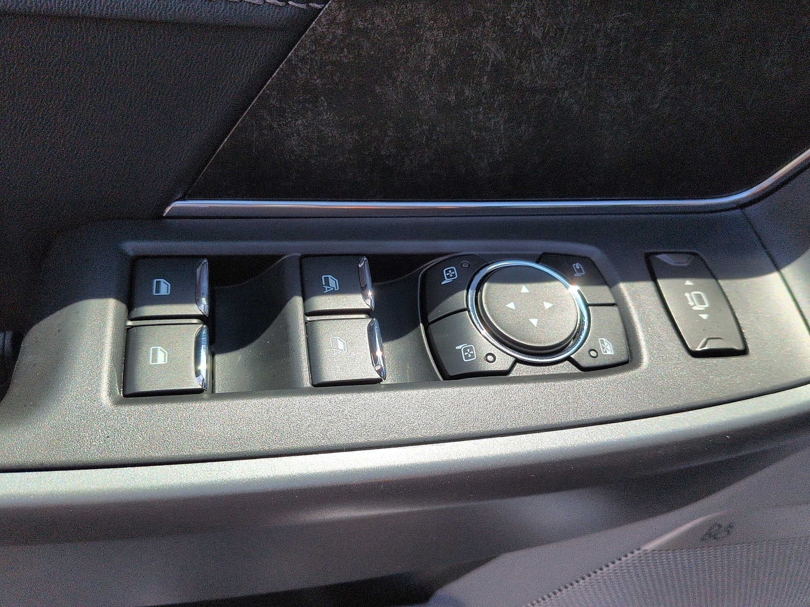2026 Ford Super Duty F-350 SRW F-350® XLT