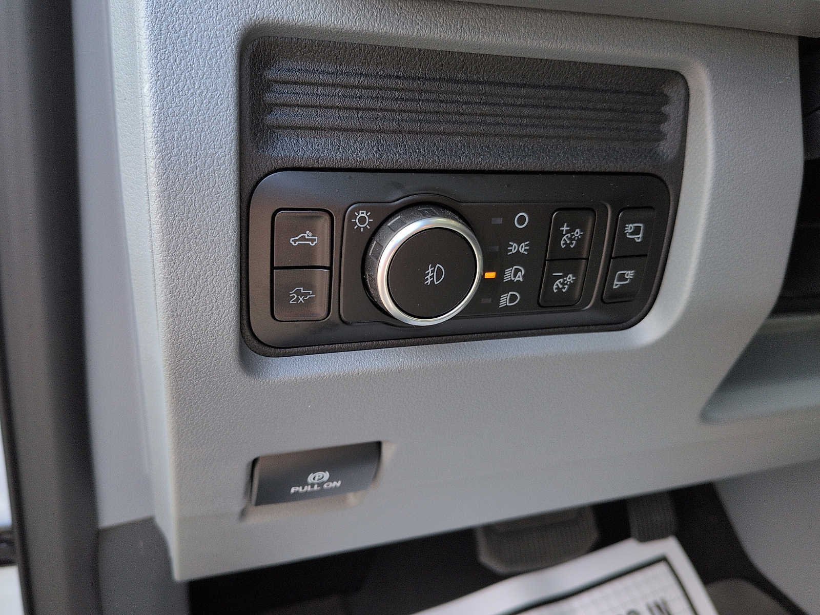 2026 Ford Super Duty F-350 SRW F-350® XLT