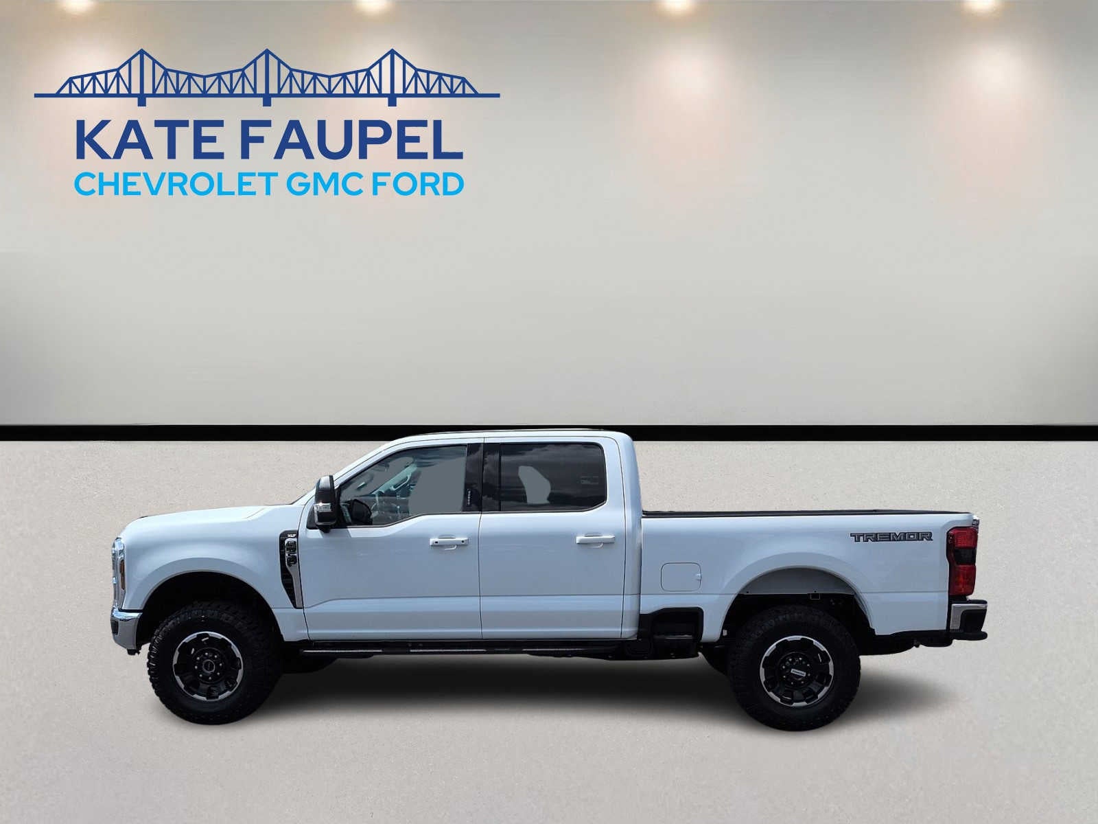 2026 Ford Super Duty F-350 SRW F-350® XLT