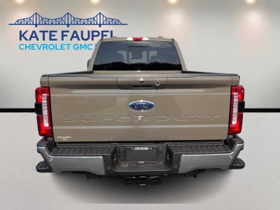2026 Ford Super Duty F-350 SRW LARIAT