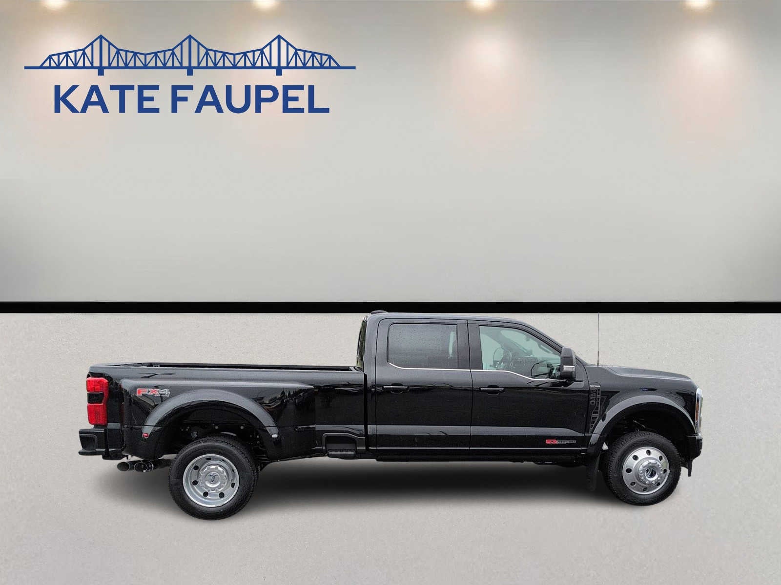 2027 Ford Super Duty F-450 Pickup Platinum