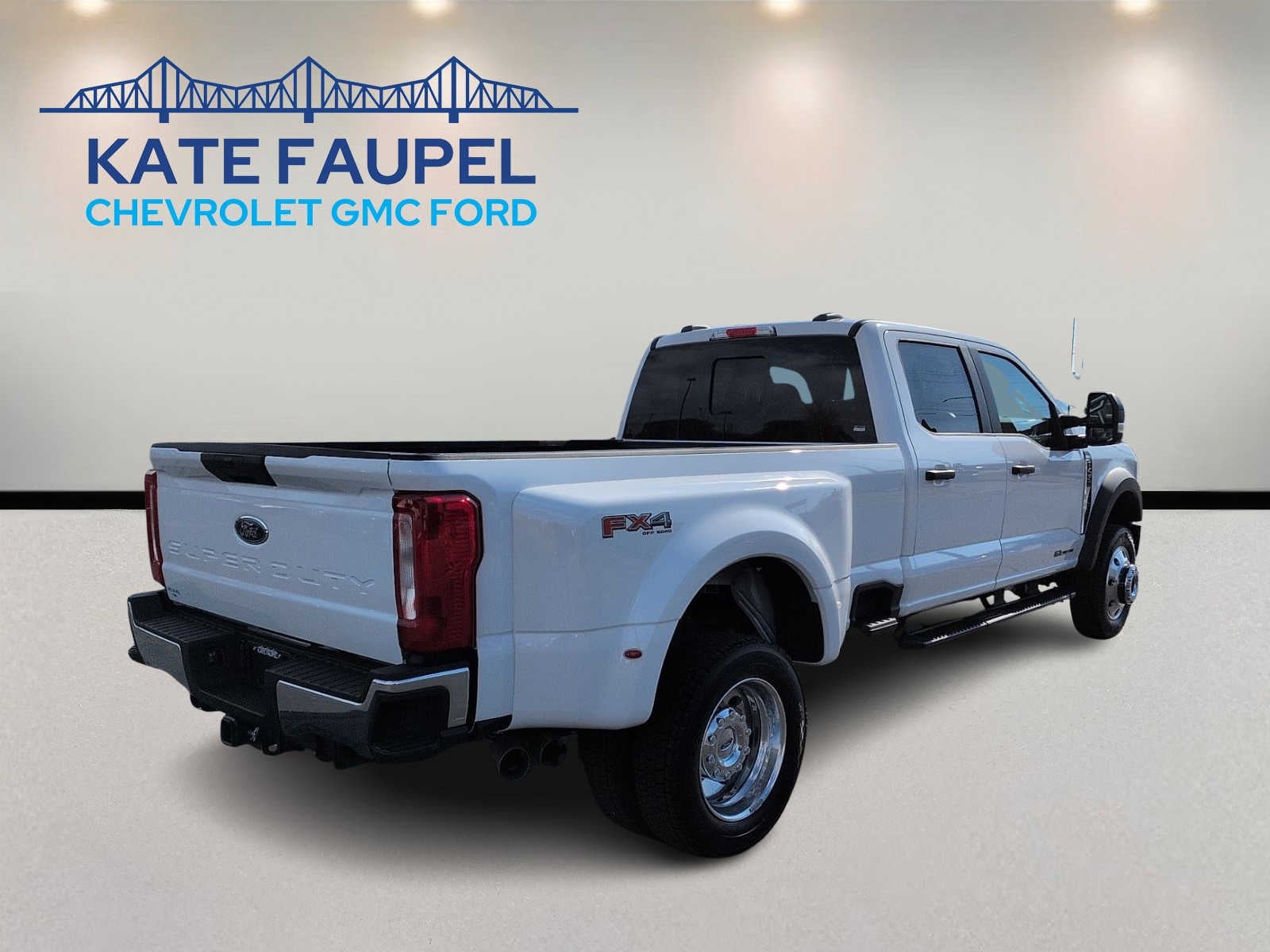 2026 Ford Super Duty F-450 Pickup XL