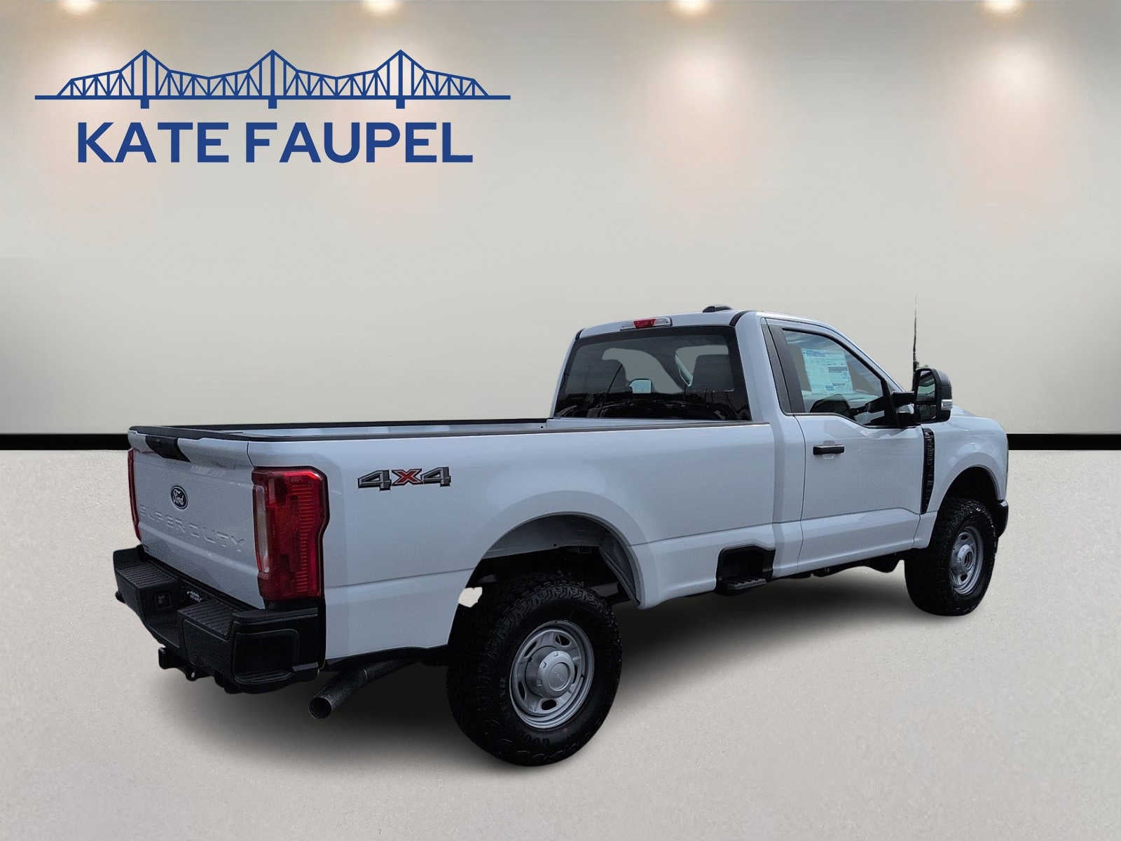 2027 Ford Super Duty F-250 SRW XL