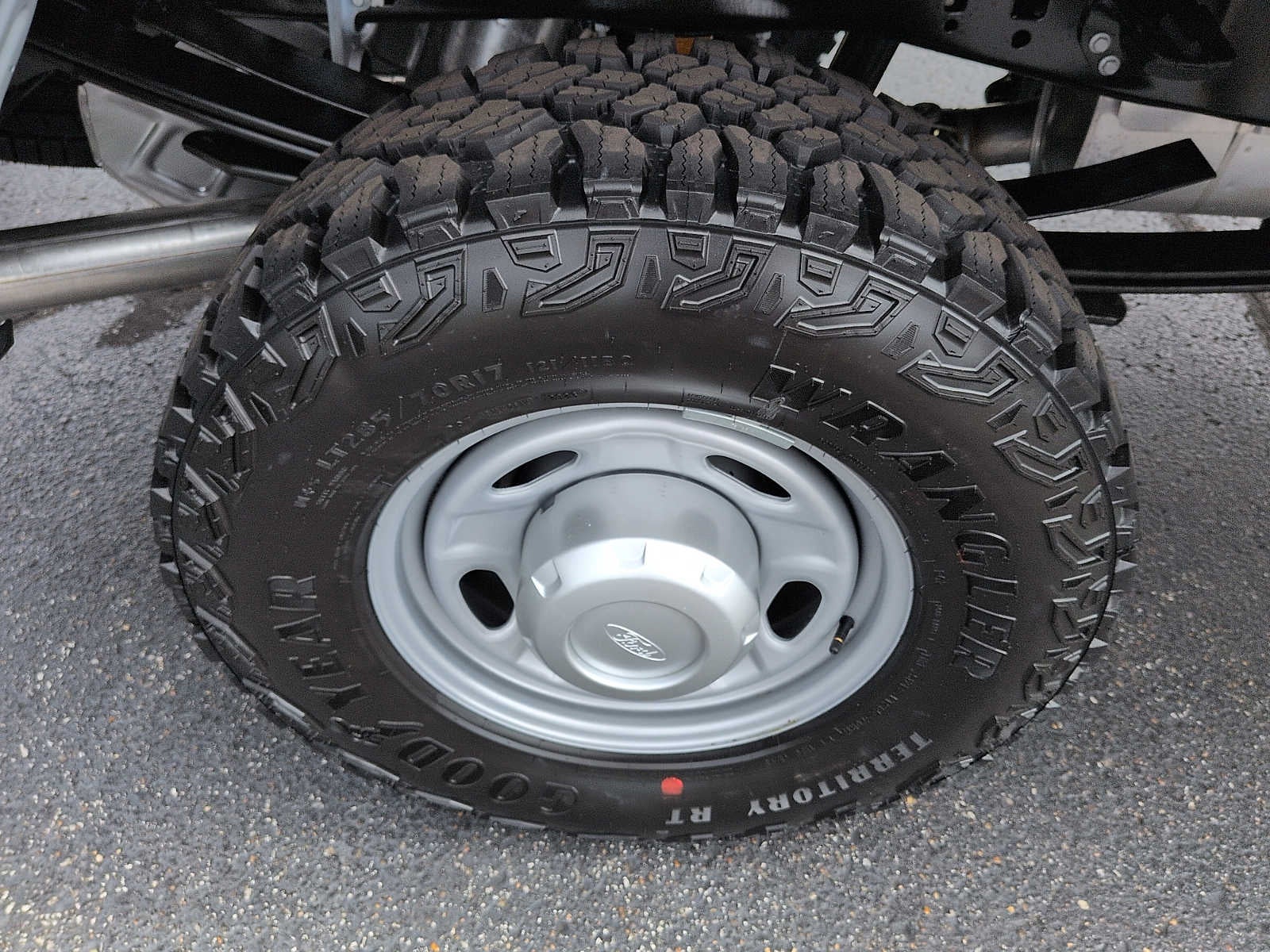 2027 Ford Super Duty F-250 SRW XL