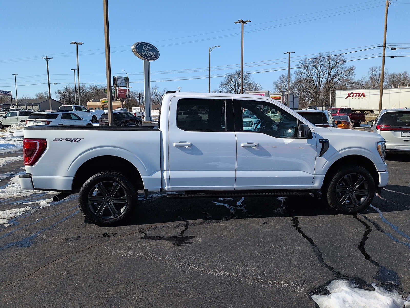 2023 Ford F-150 XLT