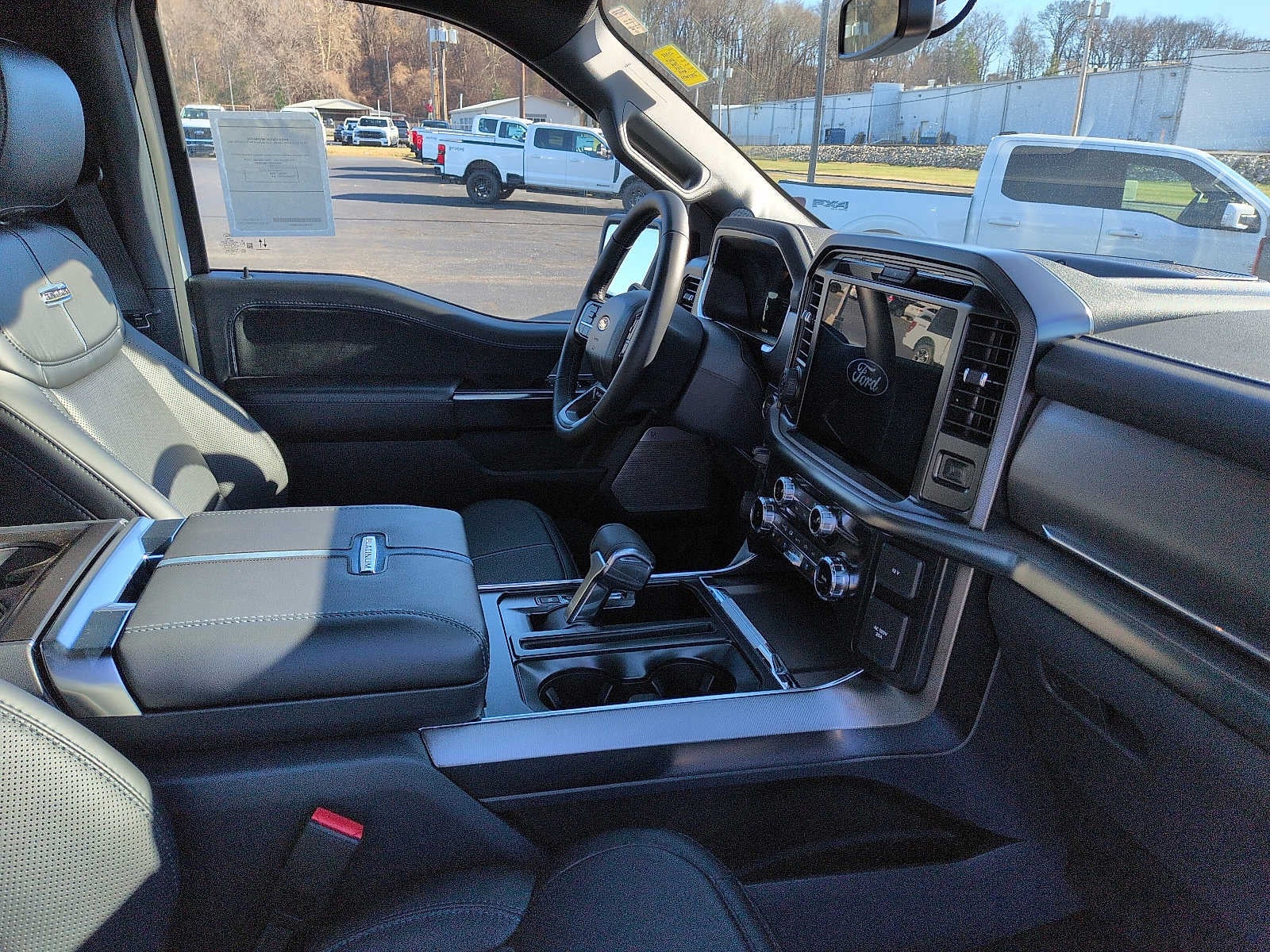2025 Ford F-150 Platinum