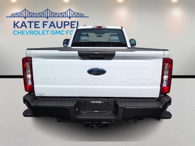 2026 Ford Super Duty F-350 SRW Pickup XL