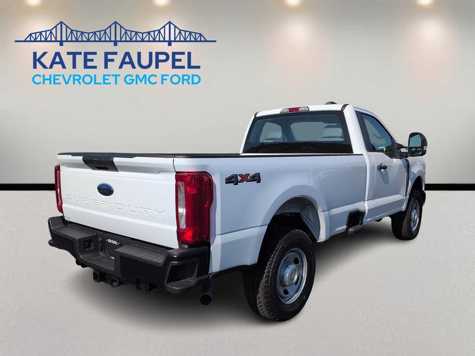 2026 Ford Super Duty F-350 SRW Pickup XL