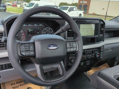 2027 Ford Super Duty F-350 SRW XL