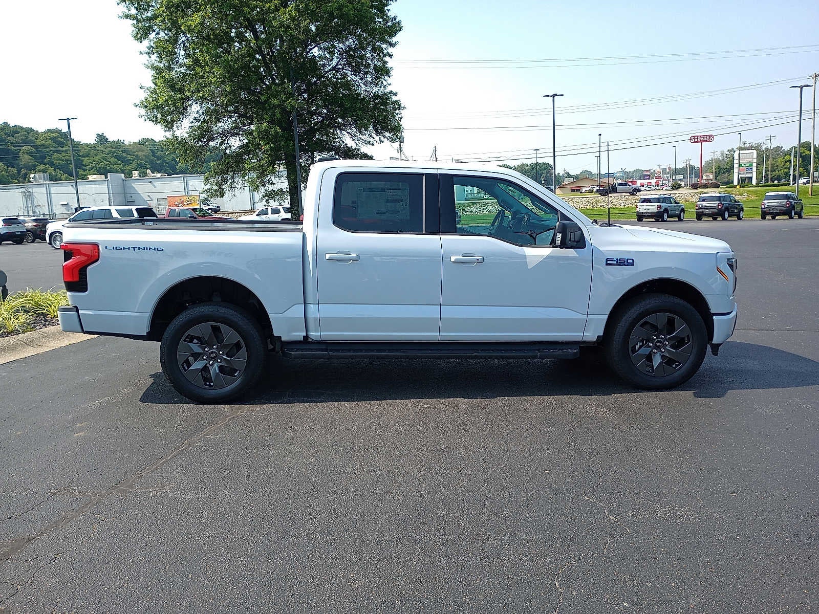 2025 Ford F-150 Lightning Flash