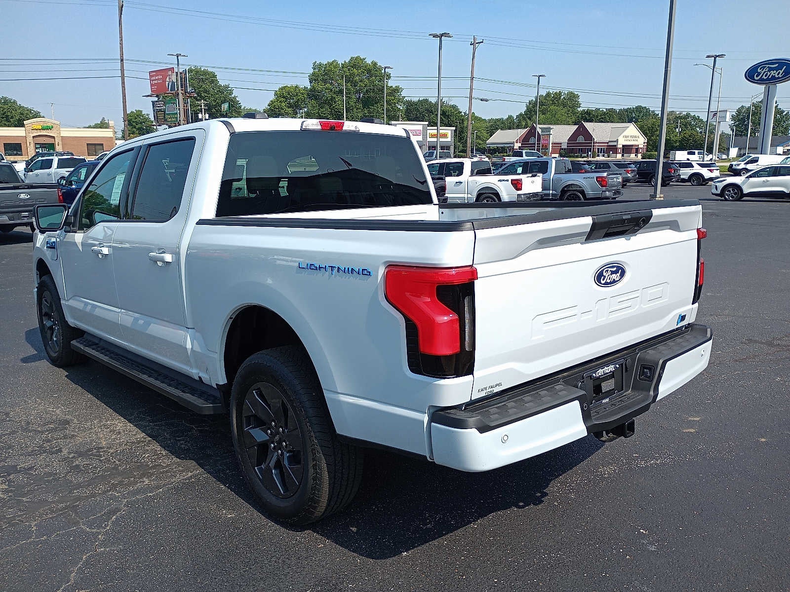 2025 Ford F-150 Lightning Flash