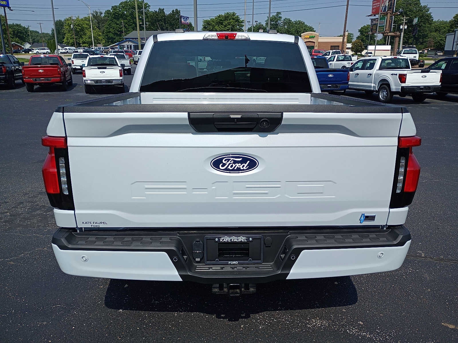 2025 Ford F-150 Lightning Flash