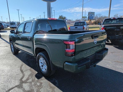 2024 Nissan Frontier SV