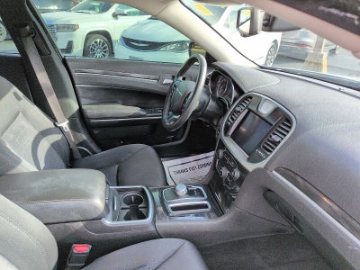 2019 Chrysler 300 Touring