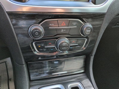 2019 Chrysler 300 Touring