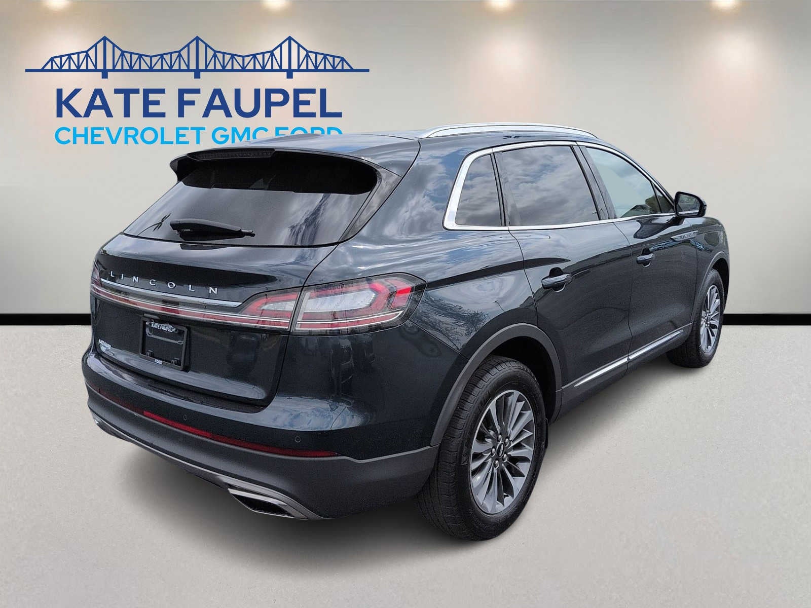 2023 Lincoln Nautilus Standard