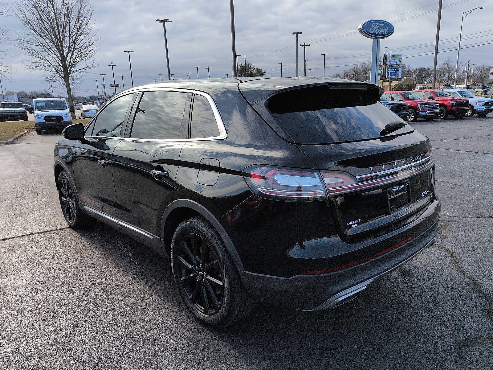 2023 Lincoln Nautilus Reserve