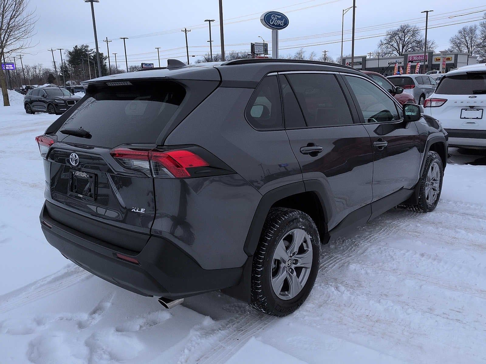 2024 Toyota RAV4 XLE