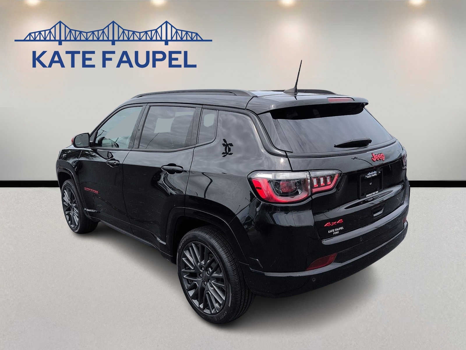 2023 Jeep Compass (RED) Edition