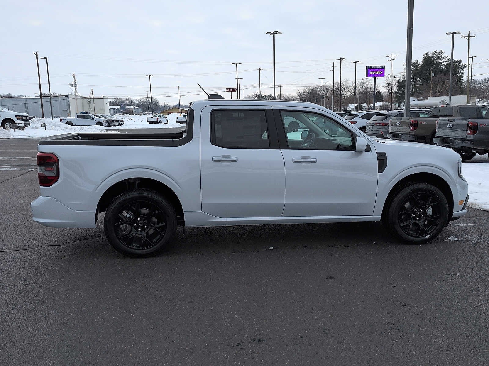 2026 Ford Maverick Lobo Standard