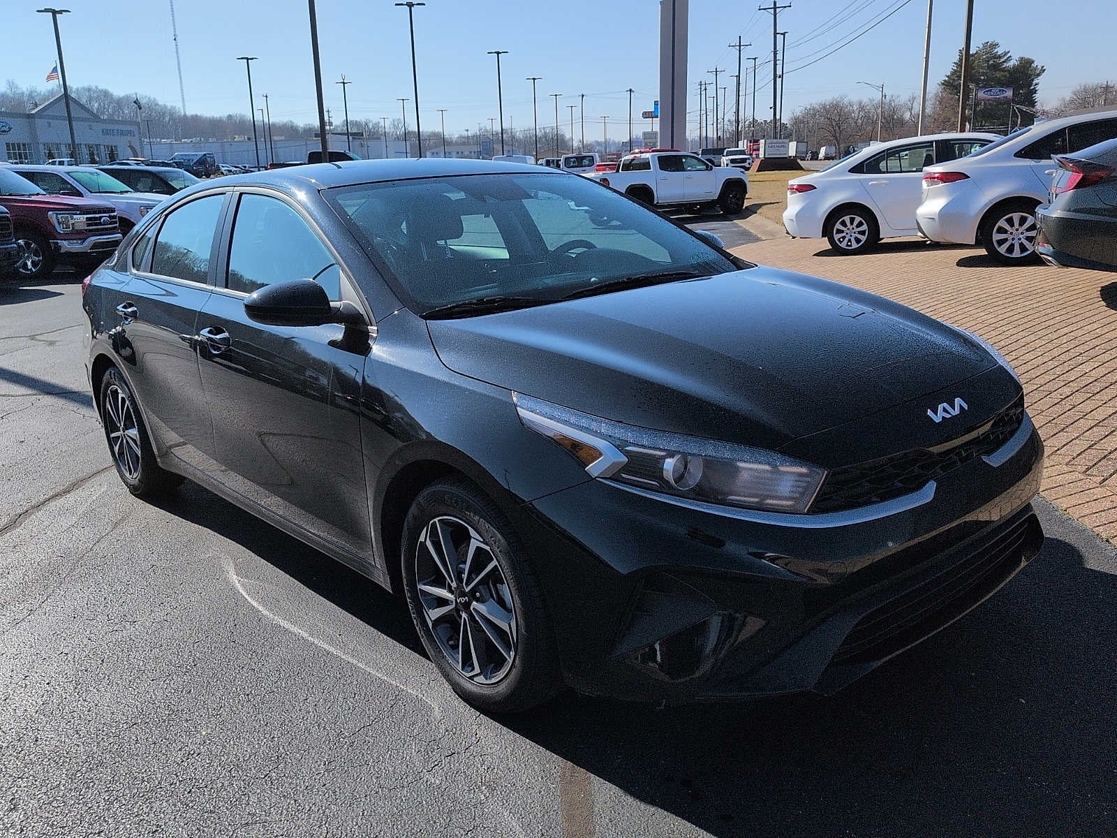 2024 Kia Forte LXS