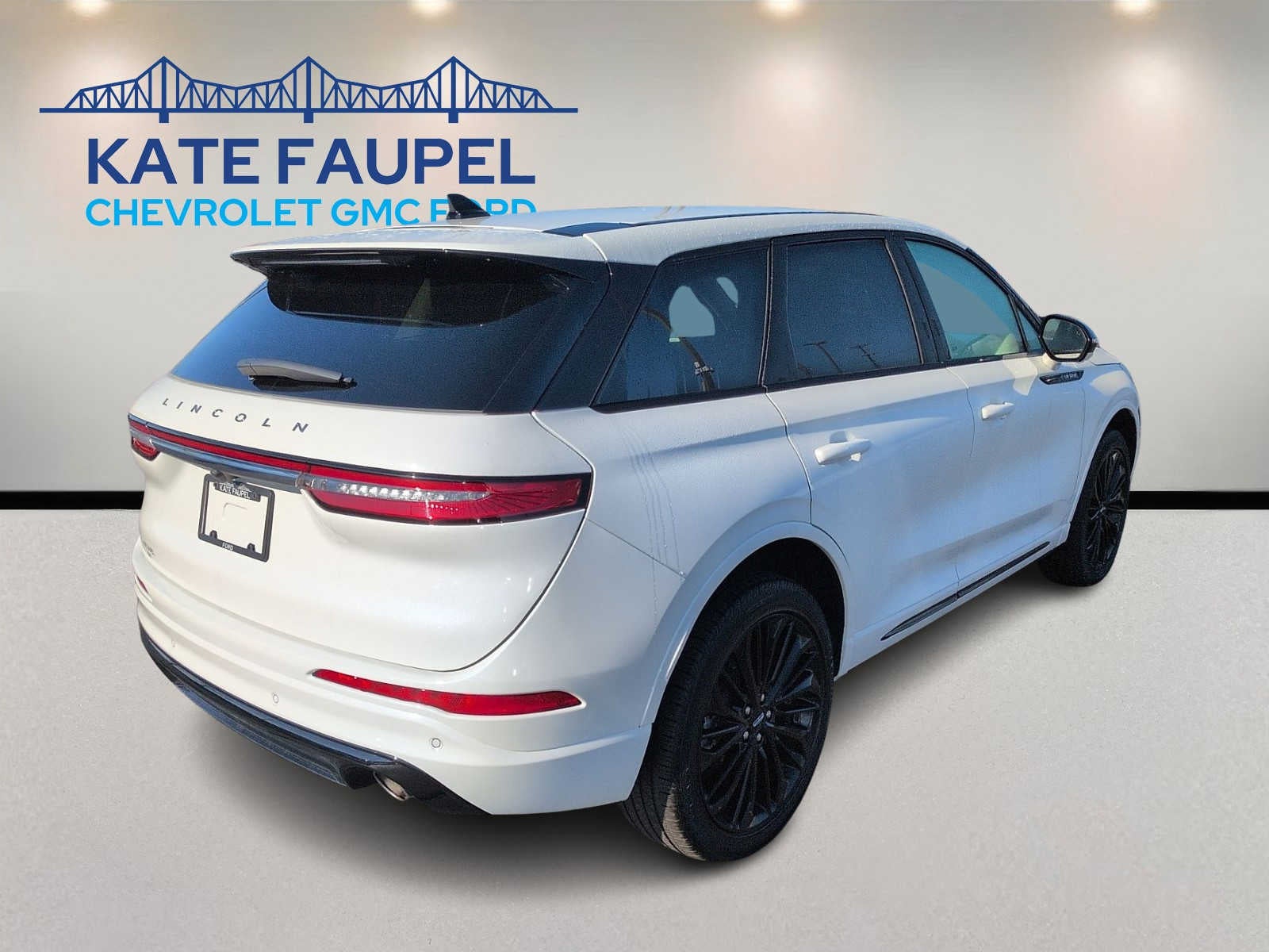 2025 Lincoln Corsair Premiere