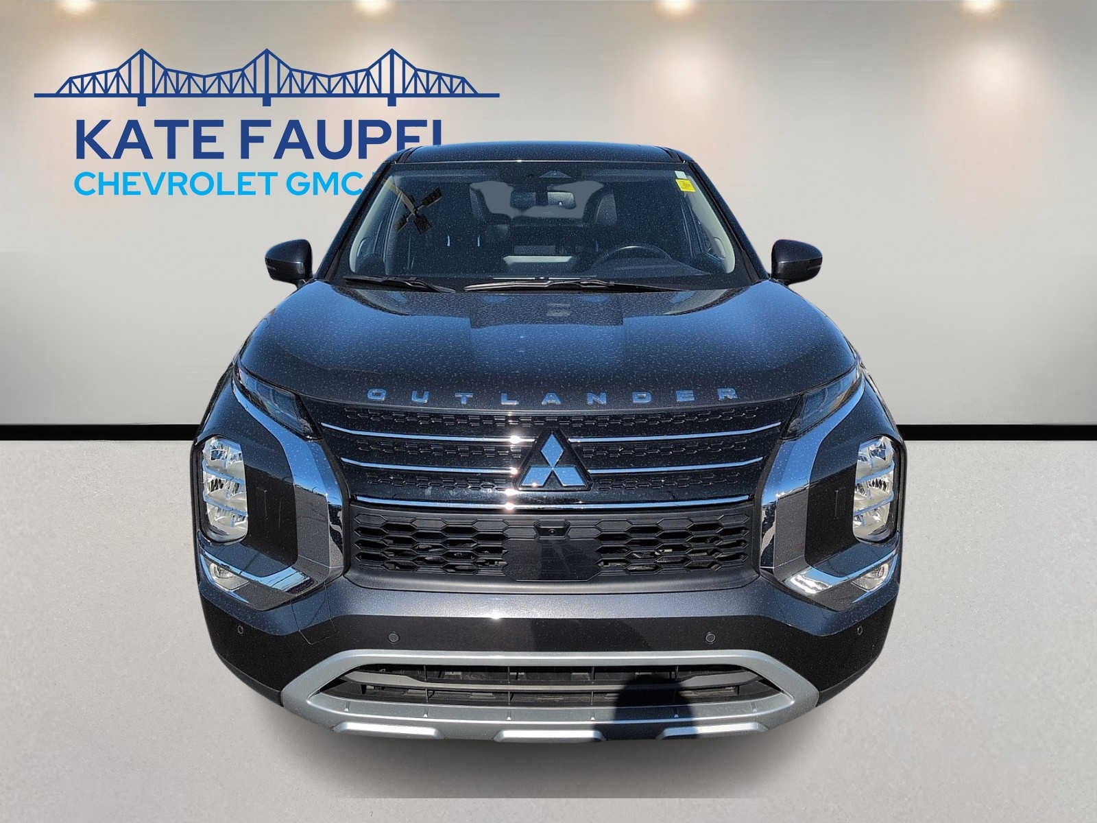 2024 Mitsubishi Outlander Plug-In Hybrid SE