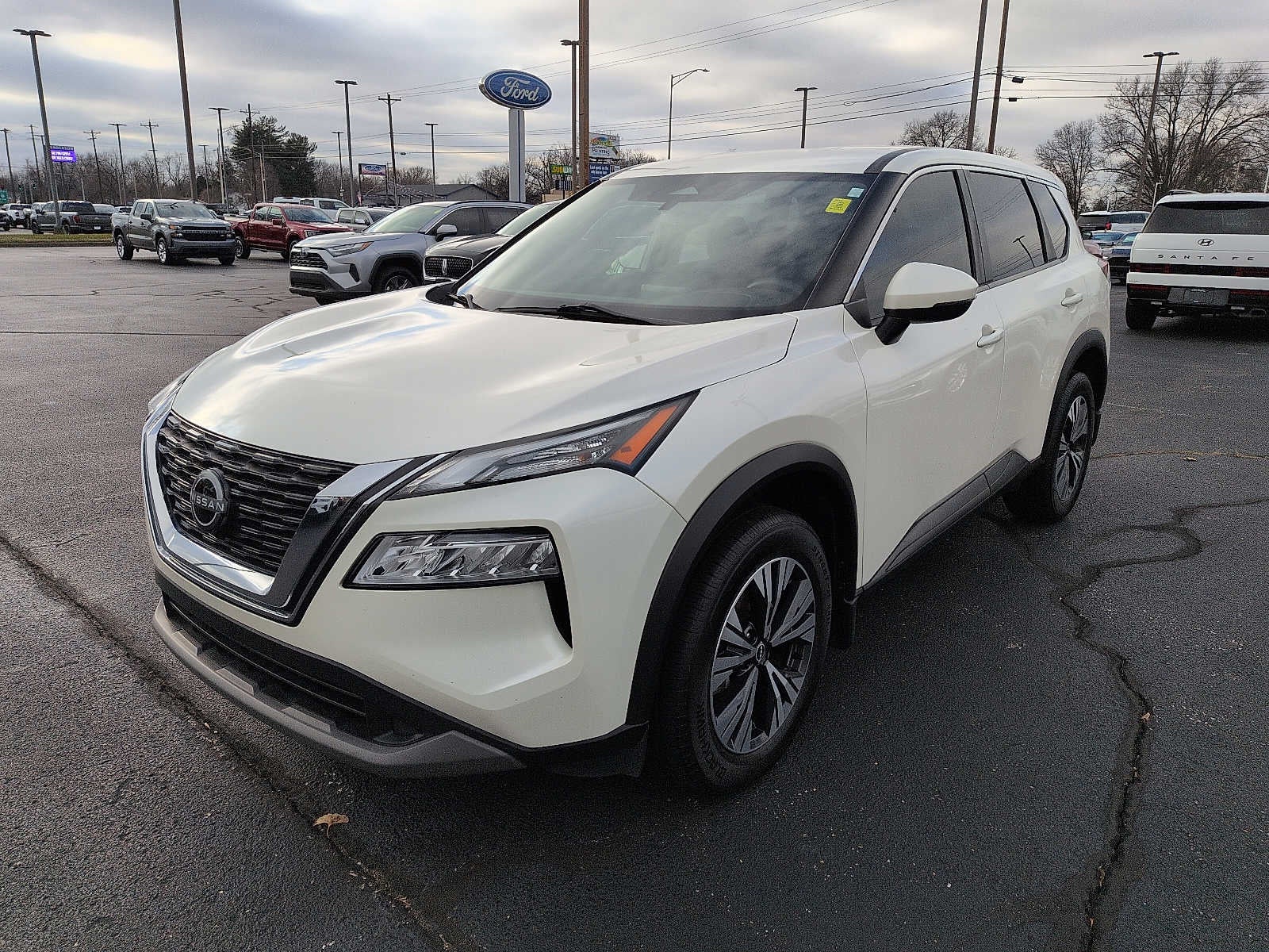 2022 Nissan Rogue SV