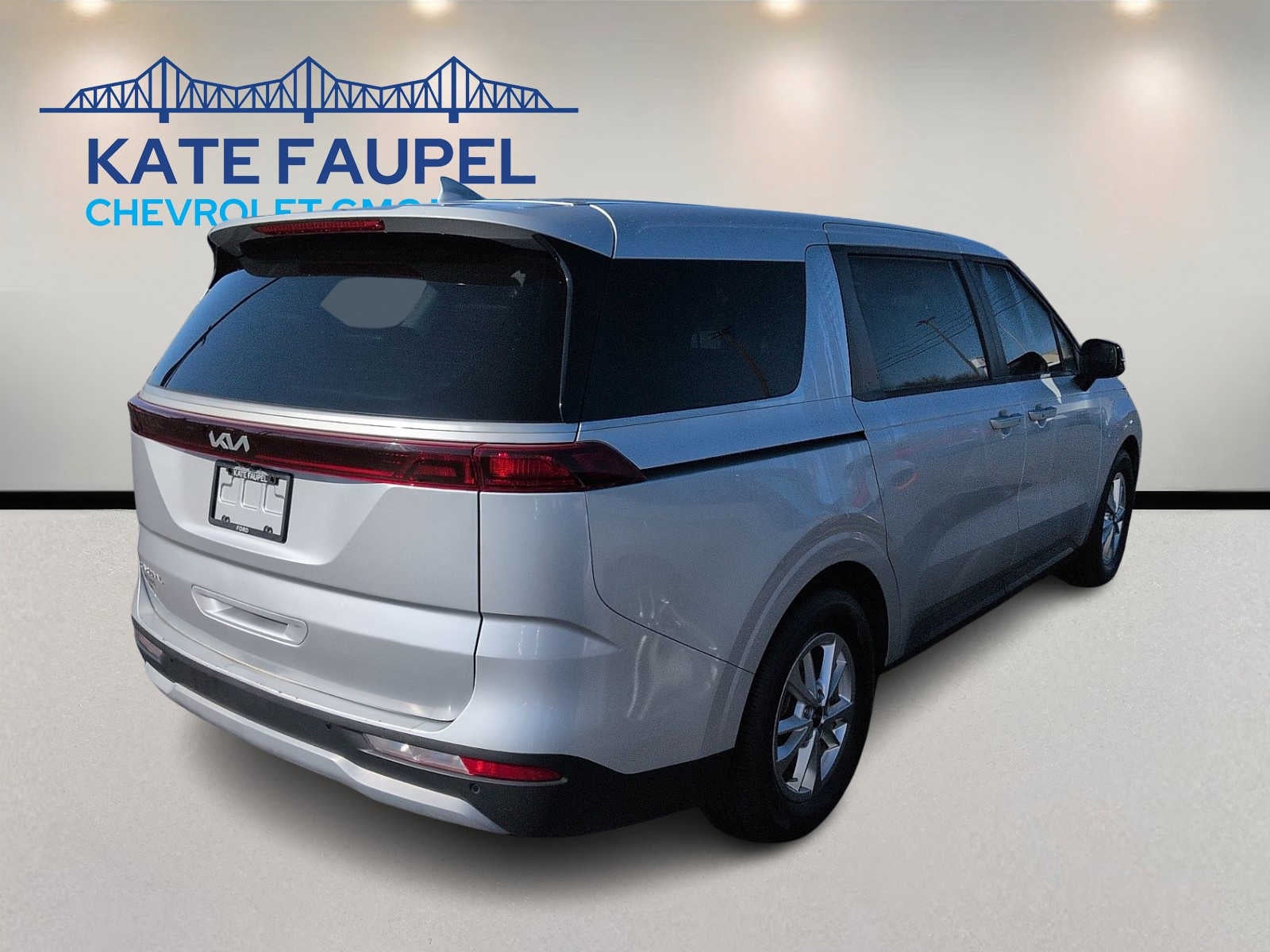 2023 Kia Carnival LX